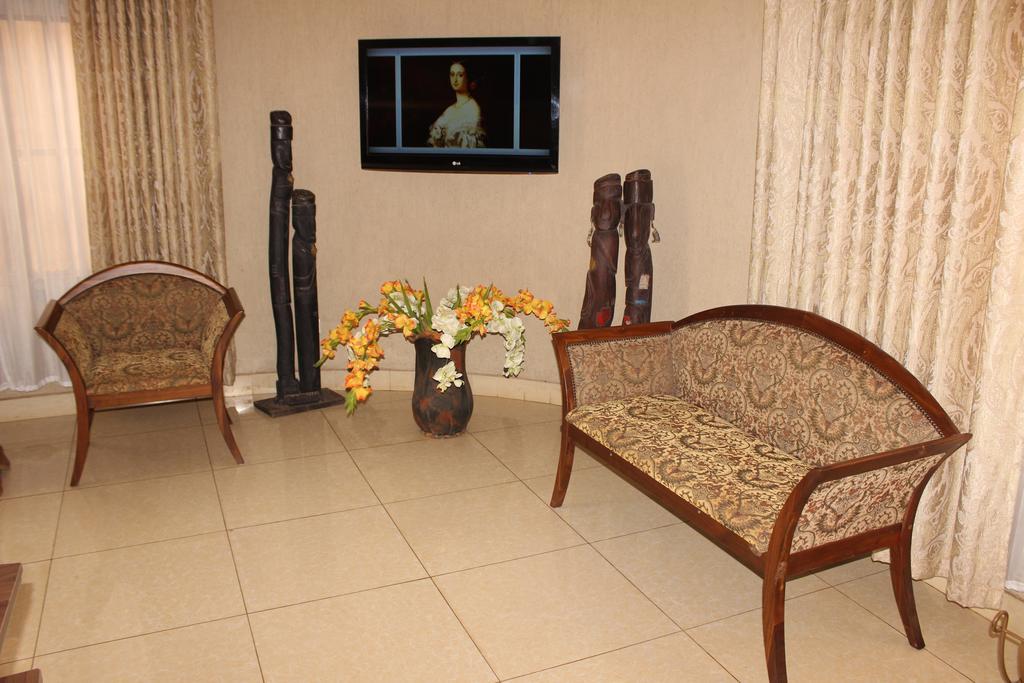 Hotel Residence Flamani Lome Exterior photo
